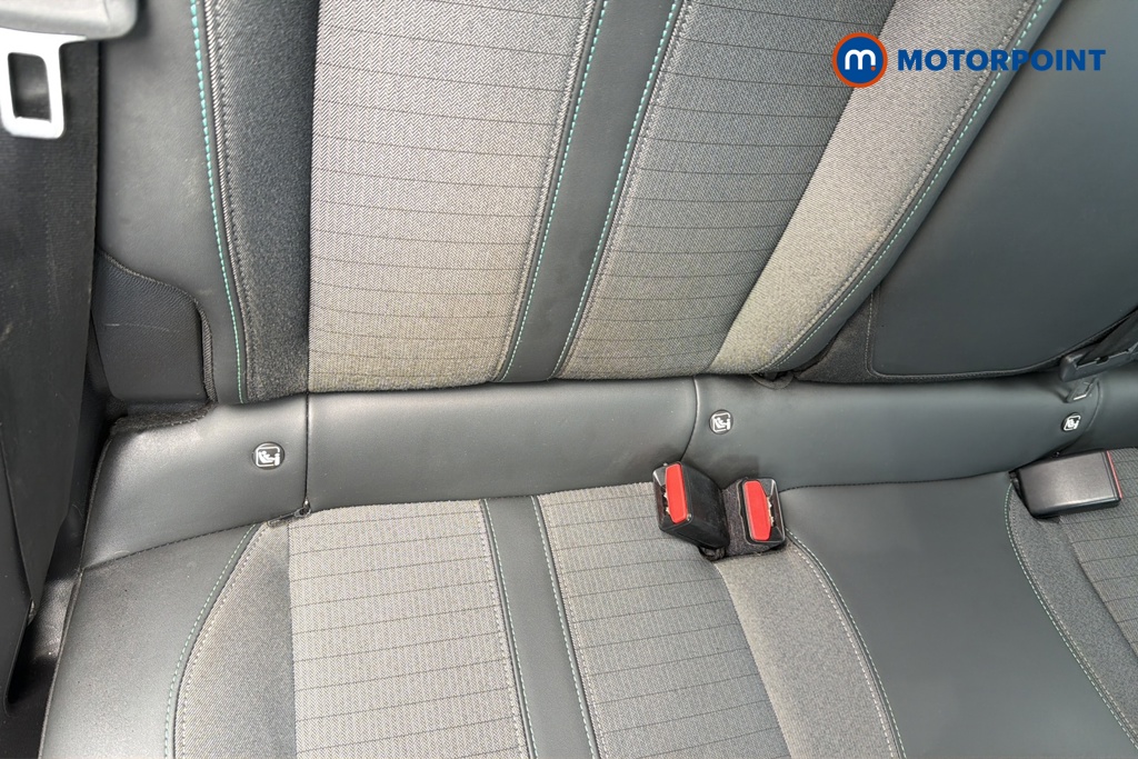 Peugeot 2008 Allure Premium-Plus Manual Petrol SUV - Stock Number (1632091) - 27th supplementary image