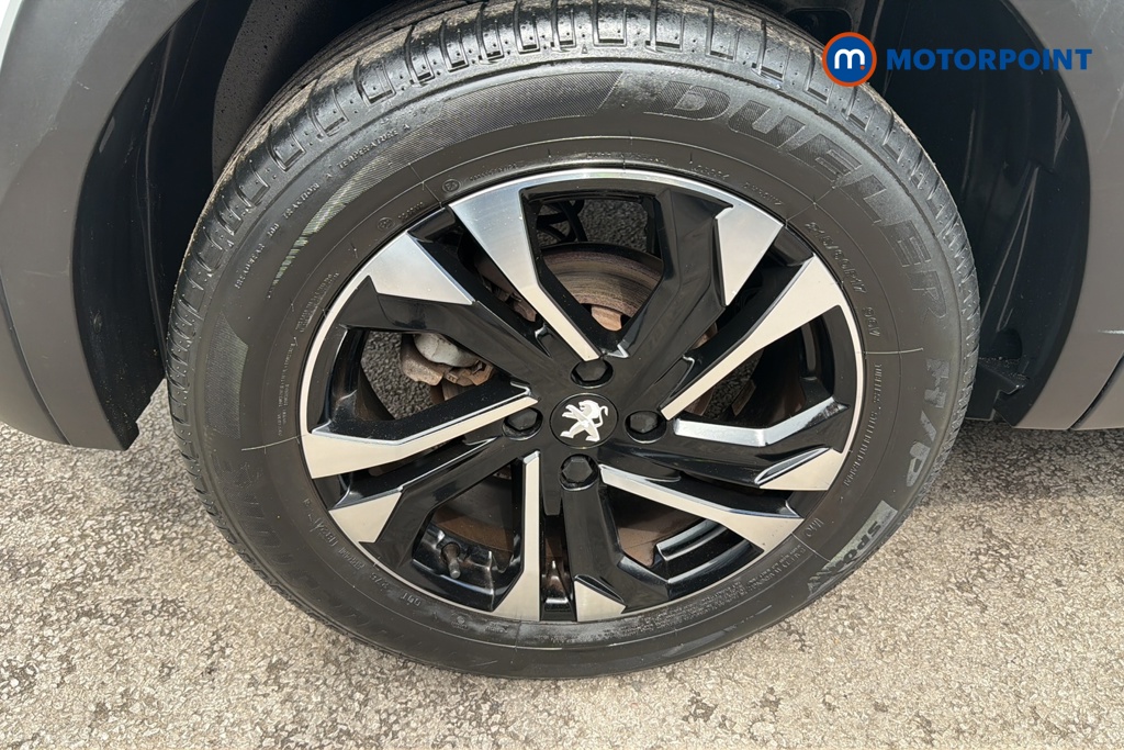 Peugeot 2008 Allure Premium-Plus Manual Petrol SUV - Stock Number (1632091) - 47th supplementary image