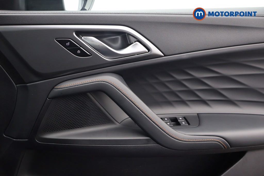Mg Motor Uk HS Trophy Automatic Petrol-Electric Hybrid SUV - Stock Number (1632333) - 8th supplementary image