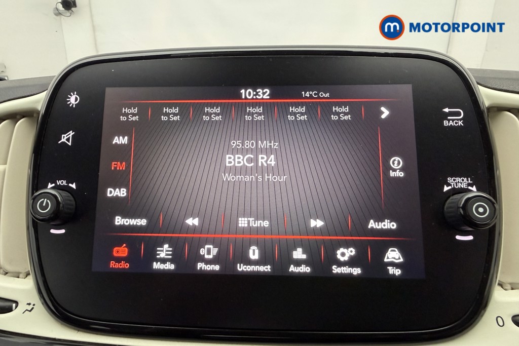 Fiat 500 Lounge Manual Petrol Hatchback - Stock Number (1634039) - 2nd supplementary image