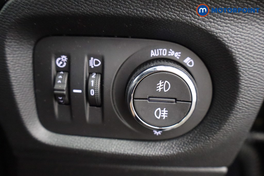 Vauxhall Corsa GS Manual Petrol Hatchback - Stock Number (1634698) - 13th supplementary image