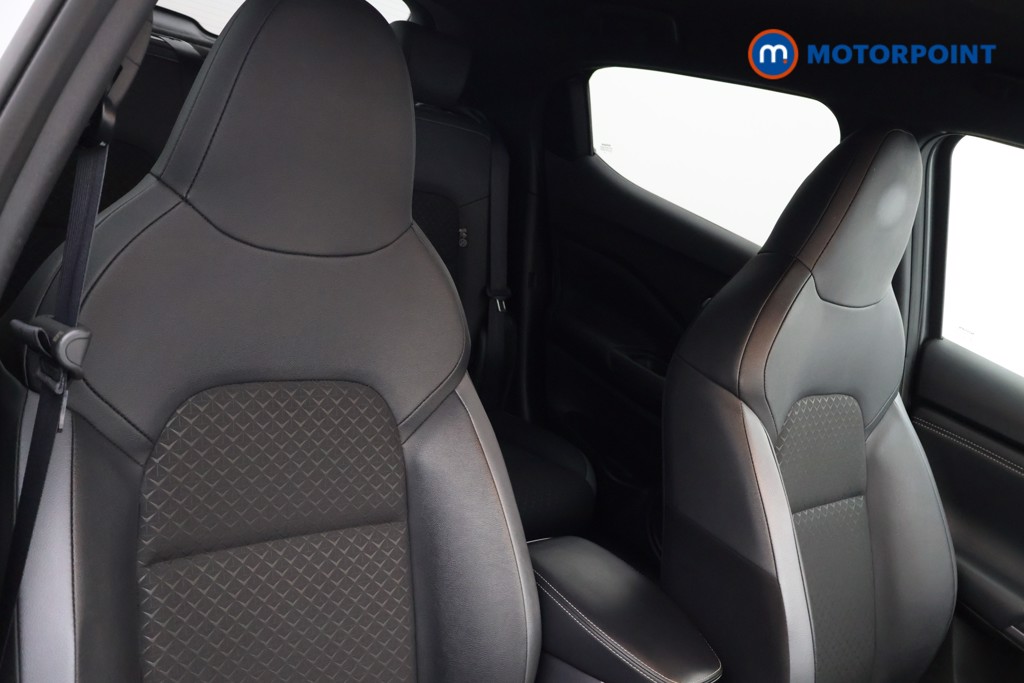 Nissan Juke N-Connecta Manual Petrol SUV - Stock Number (1635822) - 10th supplementary image