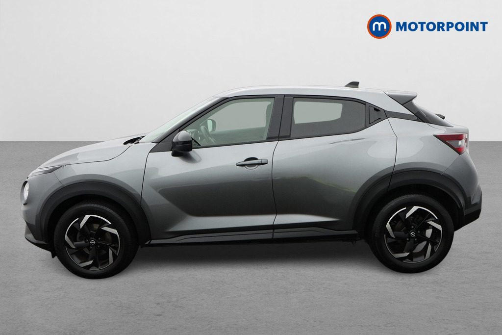 Nissan Juke N-Connecta Manual Petrol SUV - Stock Number (1635822) - Passenger side