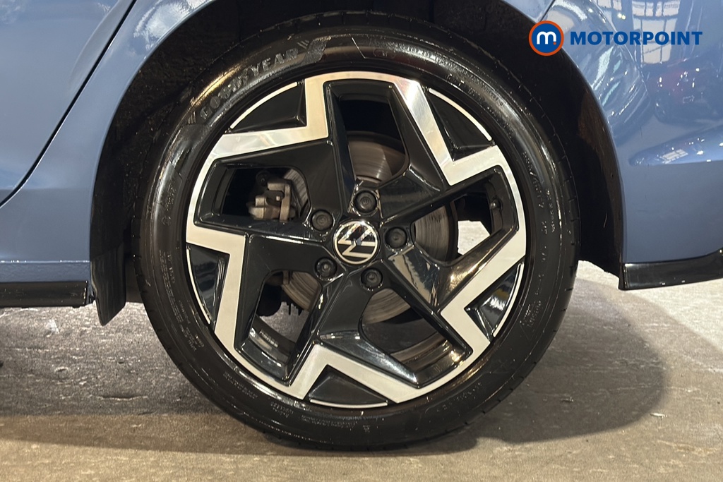 Volkswagen Golf R-Line Manual Petrol Hatchback - Stock Number (1636081) - 45th supplementary image