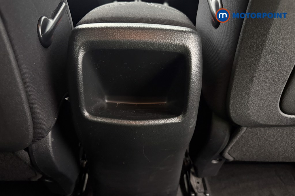 Nissan Qashqai N-Connecta Manual Petrol SUV - Stock Number (1636380) - 16th supplementary image