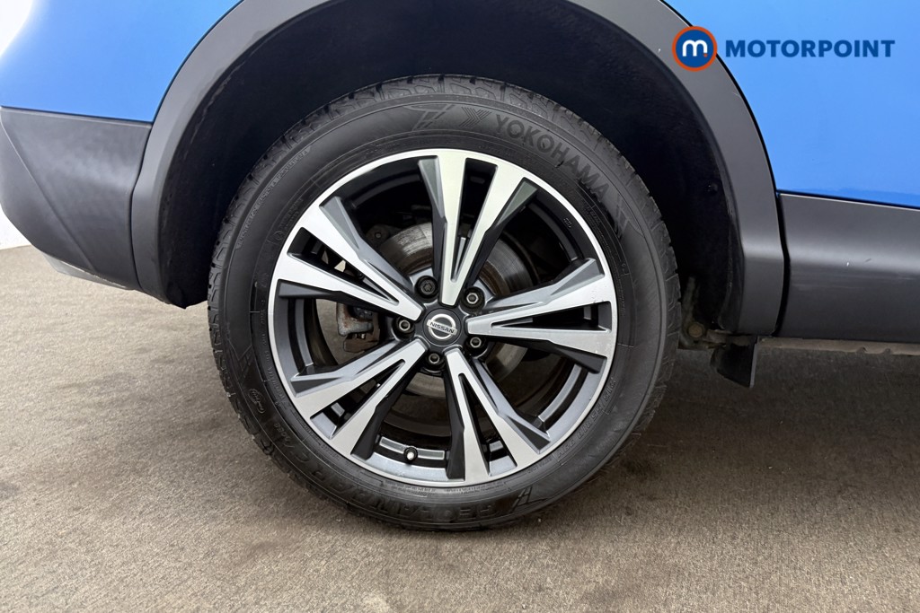 Nissan Qashqai N-Connecta Manual Petrol SUV - Stock Number (1636380) - 30th supplementary image
