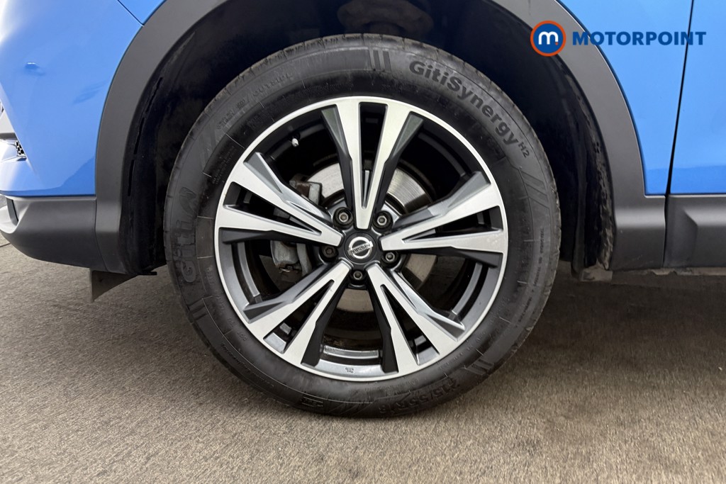 Nissan Qashqai N-Connecta Manual Petrol SUV - Stock Number (1636380) - 32nd supplementary image