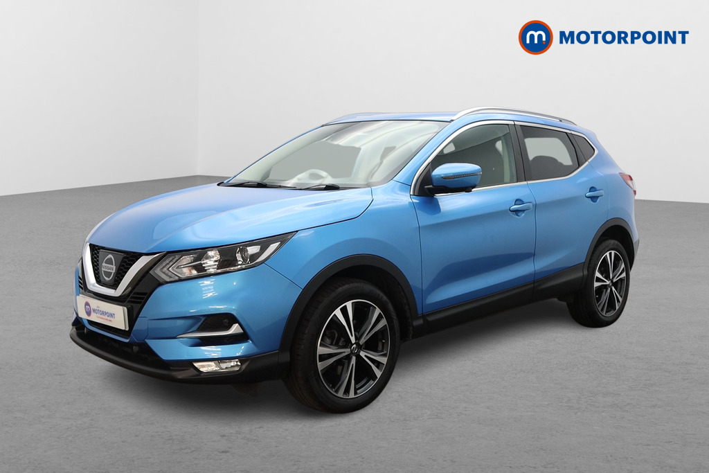 Nissan Qashqai N-Connecta Manual Petrol SUV - Stock Number (1636380) - Passenger side front corner