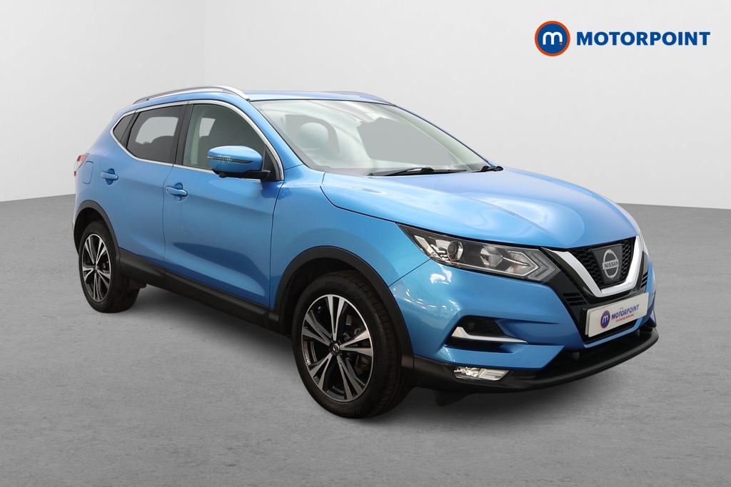 Nissan Qashqai N-Connecta Manual Petrol SUV - Stock Number (1636380) - Drivers side front corner