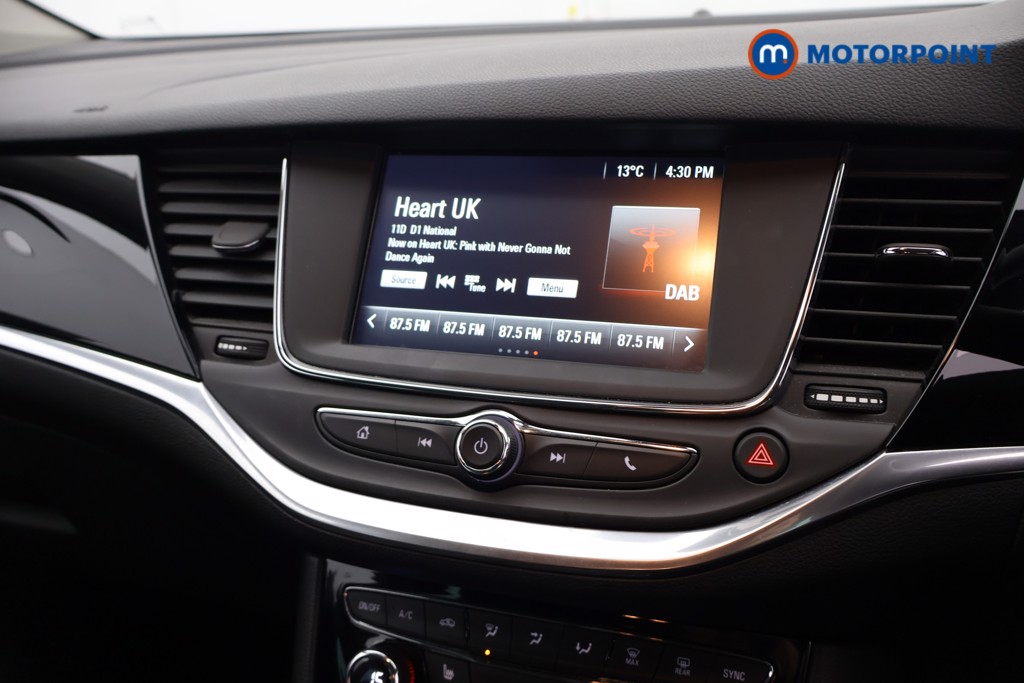 Vauxhall Astra Griffin Manual Petrol Hatchback - Stock Number (1636611) - 5th supplementary image