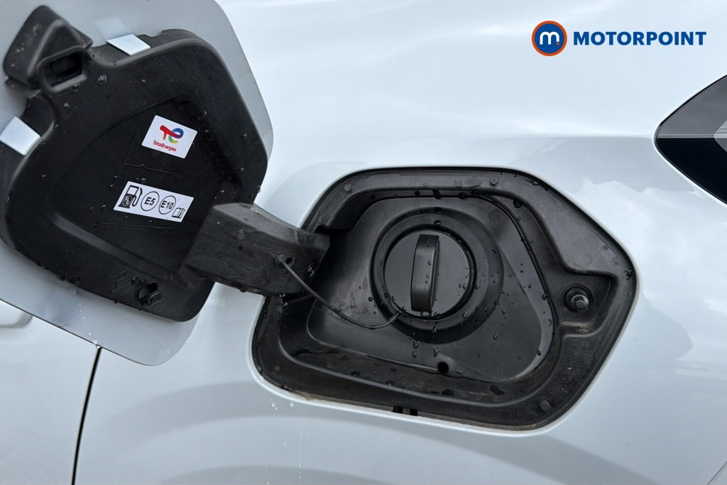 Peugeot 208 Allure Automatic Petrol Hatchback - Stock Number (1636804) - 41st supplementary image