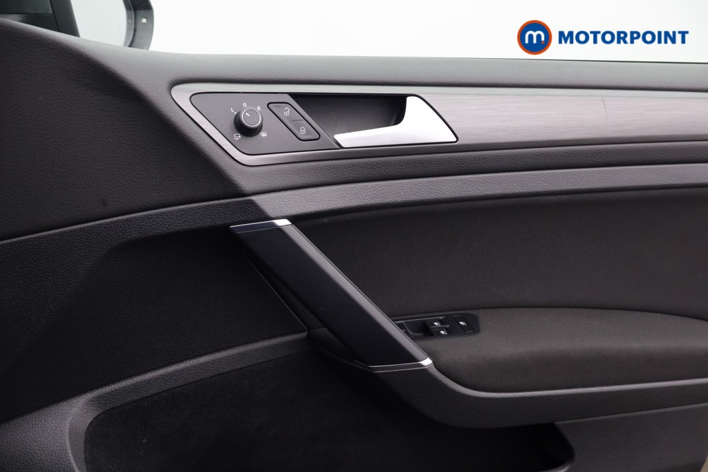 Volkswagen Golf Match Manual Diesel Hatchback - Stock Number (1636857) - 9th supplementary image