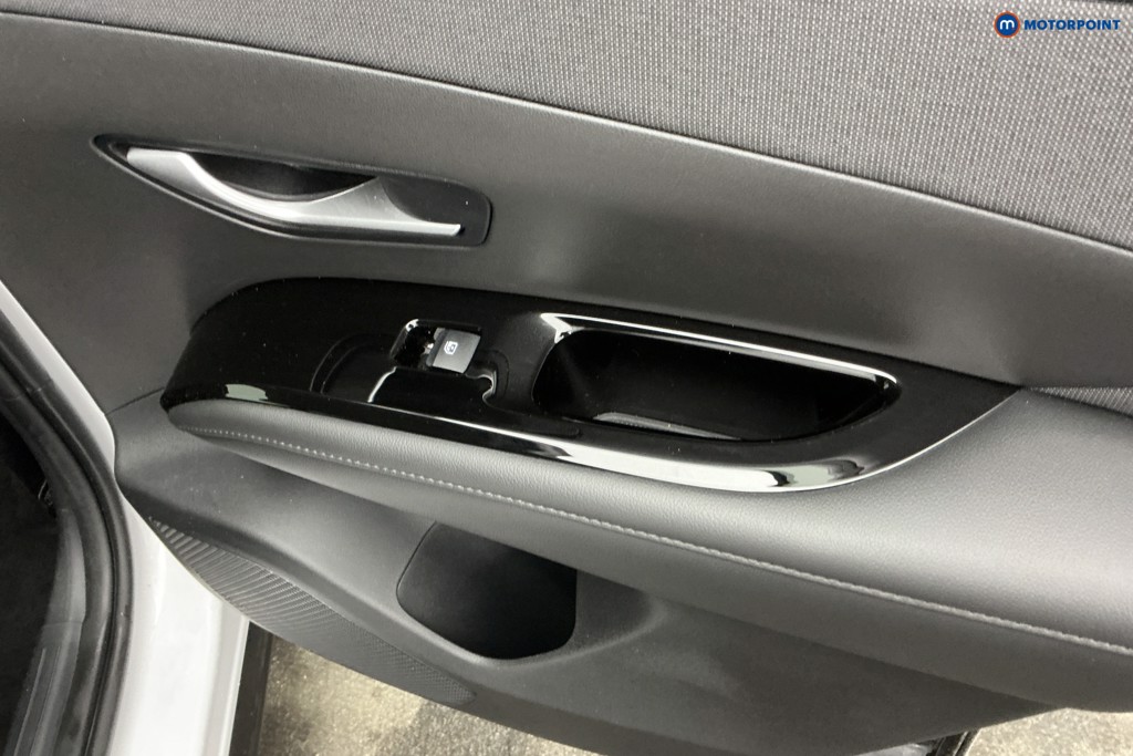 Hyundai Tucson Premium Automatic Petrol-Electric Hybrid SUV - Stock Number (1637356) - 27th supplementary image