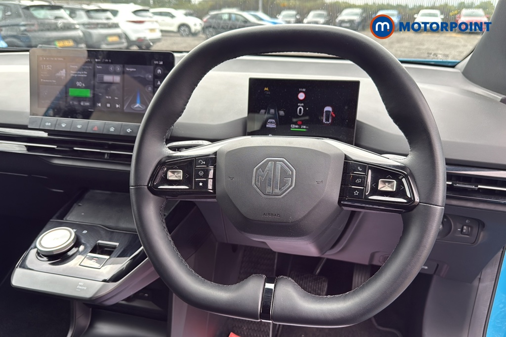 Mg Motor Uk MG4 Trophy Automatic Electric SUV - Stock Number (1637802) - 2nd supplementary image