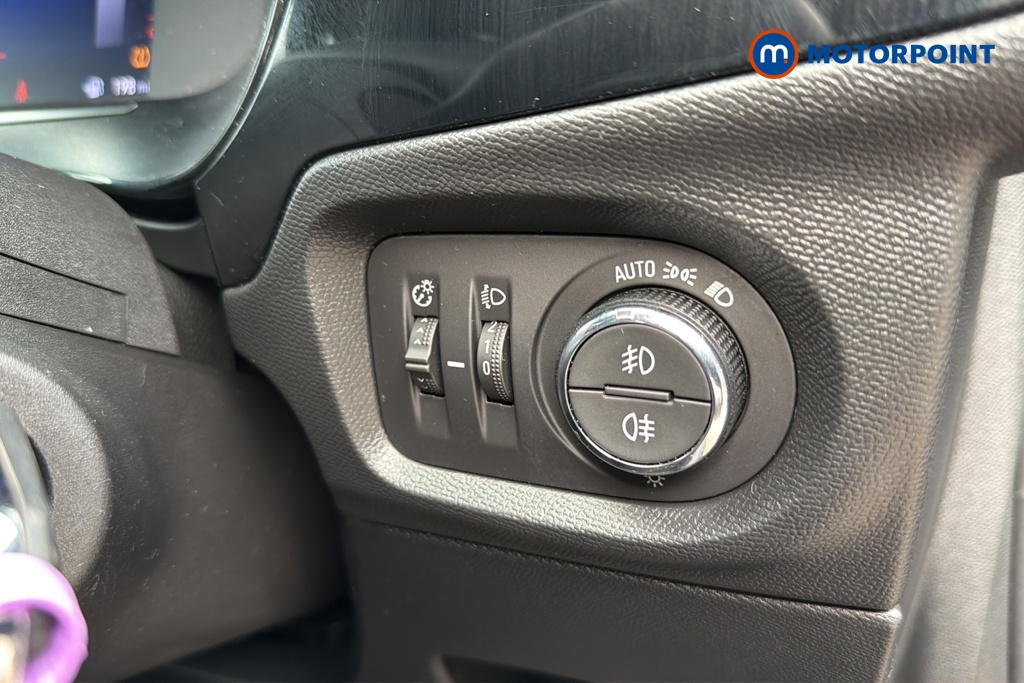 Vauxhall Corsa GS Manual Petrol Hatchback - Stock Number (1638499) - 11th supplementary image