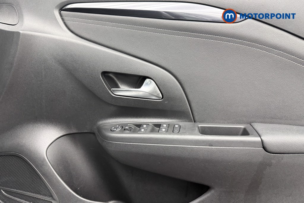 Vauxhall Corsa GS Manual Petrol Hatchback - Stock Number (1638535) - 17th supplementary image