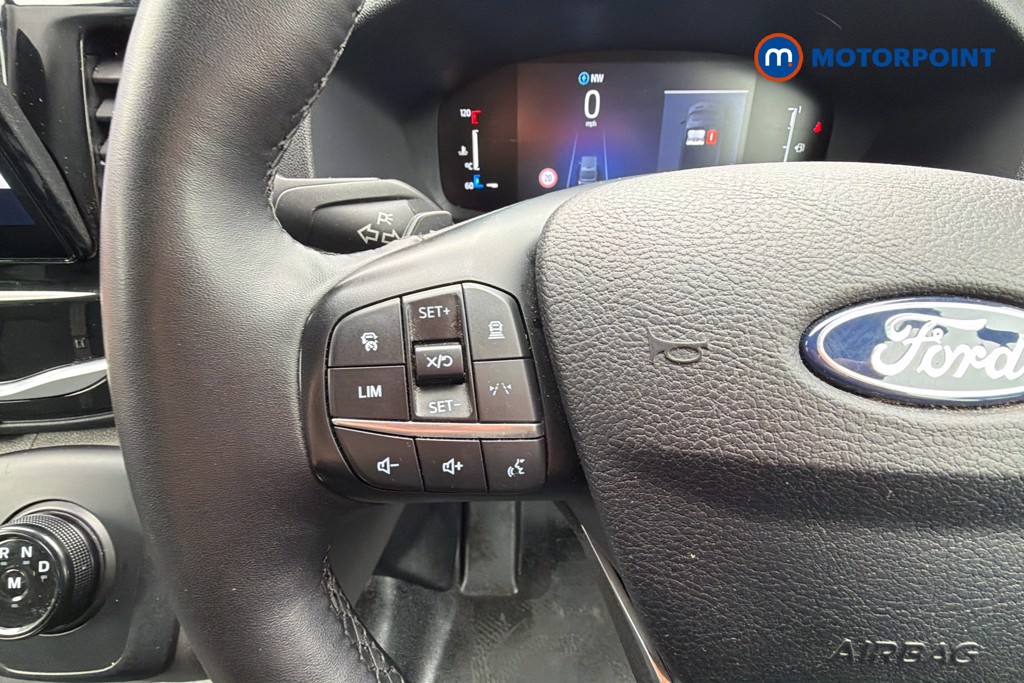 Ford Transit Limited Automatic Diesel Medium Roof Van - Stock Number (1639450) - 3rd supplementary image