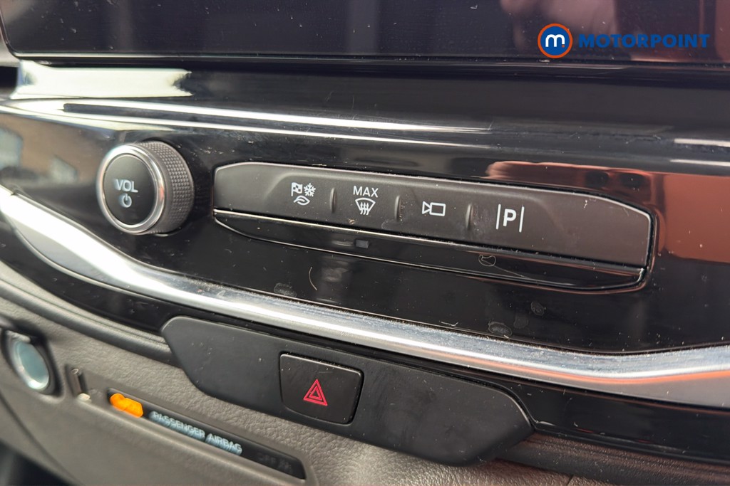 Ford Transit Limited Automatic Diesel Medium Roof Van - Stock Number (1639450) - 12th supplementary image