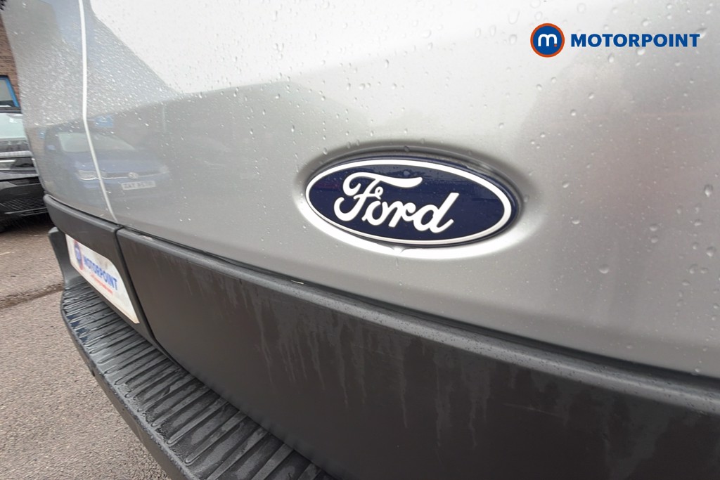 Ford Transit Limited Automatic Diesel Medium Roof Van - Stock Number (1639450) - 37th supplementary image