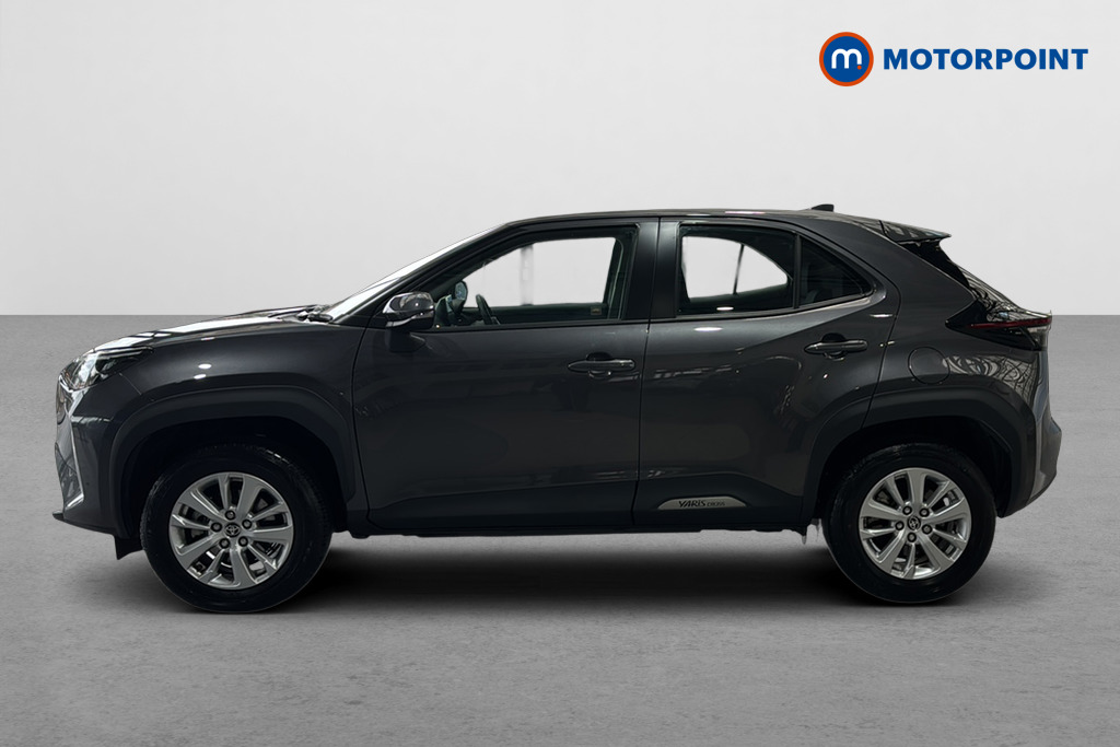 Toyota Yaris Cross Icon Automatic Petrol-Electric Hybrid Estate - Stock Number (1639454) - Drivers side