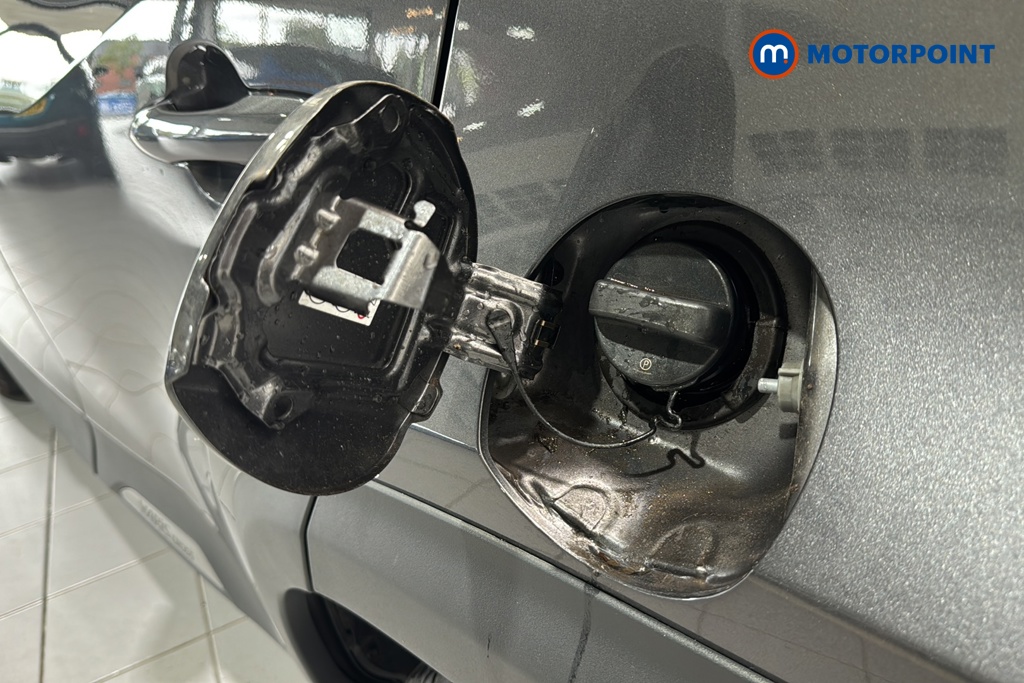 Toyota Yaris Cross Icon Automatic Petrol-Electric Hybrid Estate - Stock Number (1639454) - 41st supplementary image