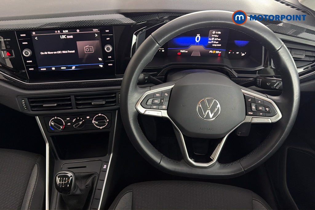 Volkswagen Polo Life Manual Petrol Hatchback - Stock Number (1640281) - 2nd supplementary image