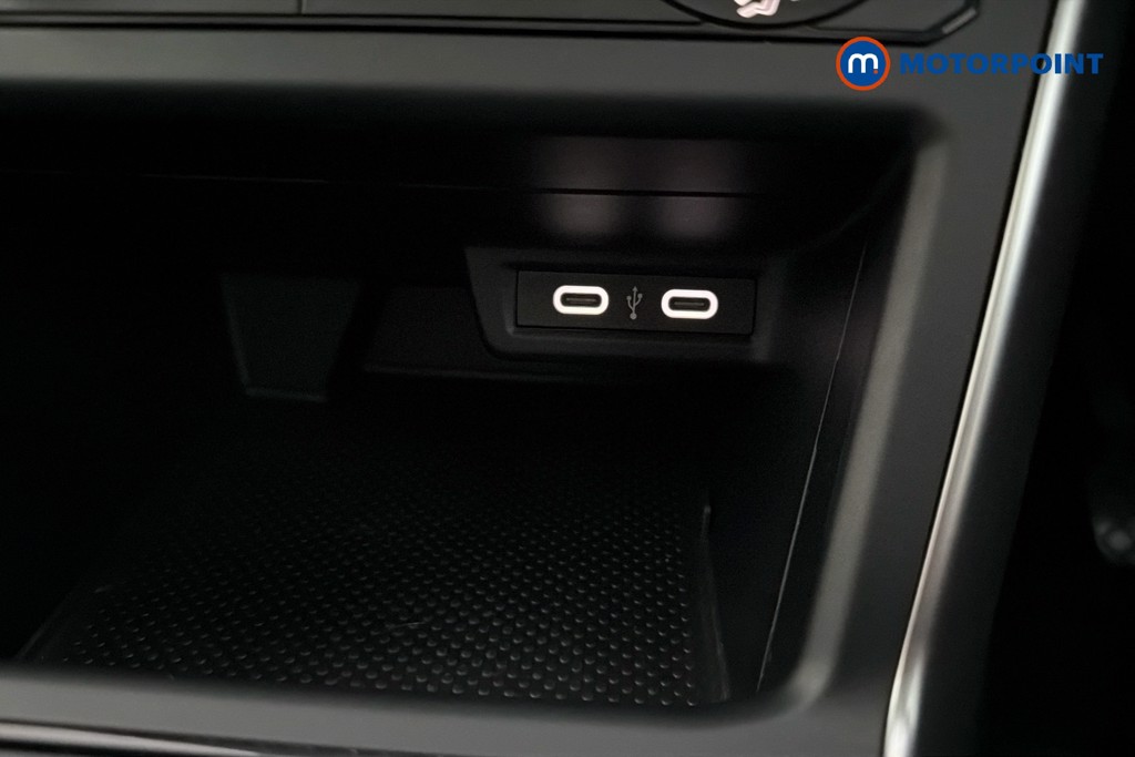 Volkswagen Polo Life Manual Petrol Hatchback - Stock Number (1640281) - 17th supplementary image