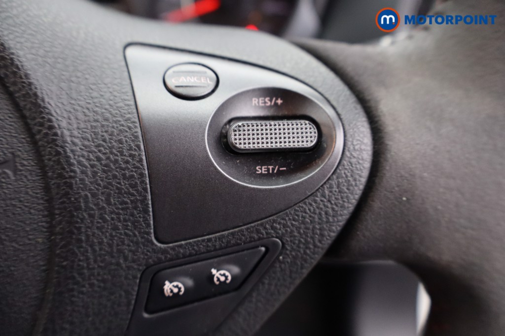 Nissan Juke Nismo Rs Manual Petrol SUV - Stock Number (1640290) - 12th supplementary image