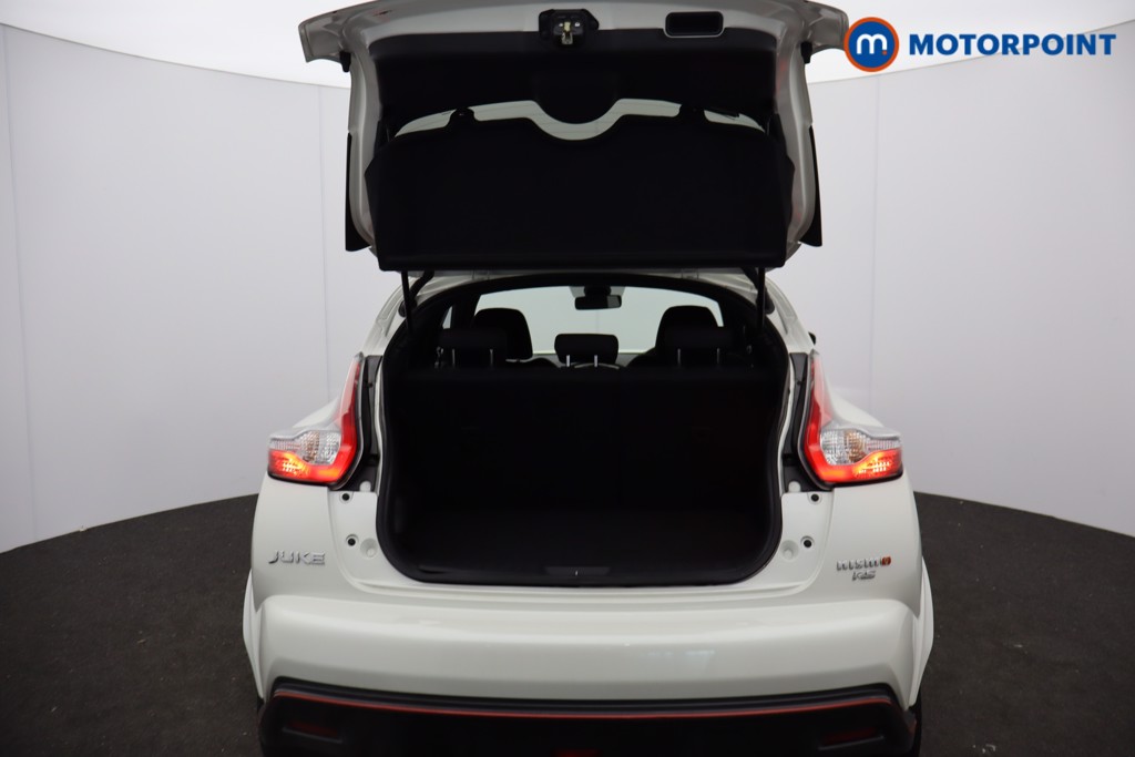 Nissan Juke Nismo Rs Manual Petrol SUV - Stock Number (1640290) - 17th supplementary image