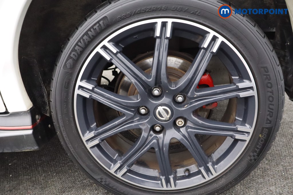 Nissan Juke Nismo Rs Manual Petrol SUV - Stock Number (1640290) - 27th supplementary image