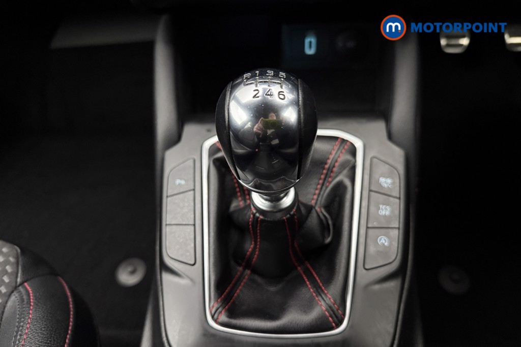 Ford Focus St-Line X Manual Diesel Hatchback - Stock Number (1640829) - 7th supplementary image