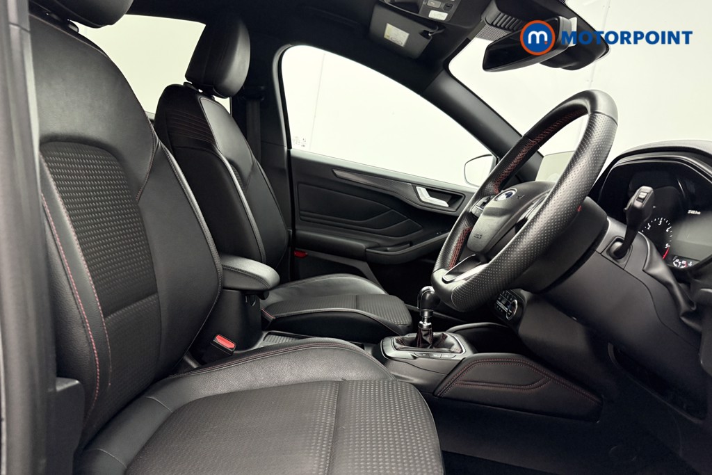 Ford Focus St-Line X Manual Diesel Hatchback - Stock Number (1640829) - 8th supplementary image