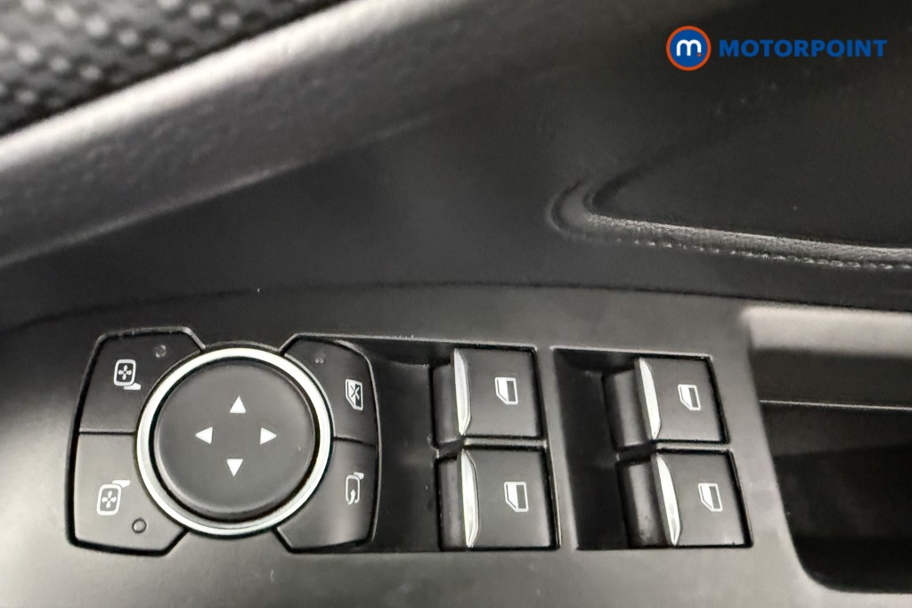 Ford Focus St-Line X Manual Diesel Hatchback - Stock Number (1640829) - 20th supplementary image