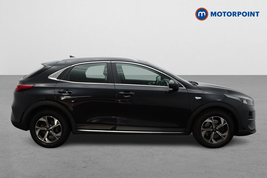 KIA Xceed 2 Manual Petrol Hatchback - Stock Number (1640943) - Drivers side