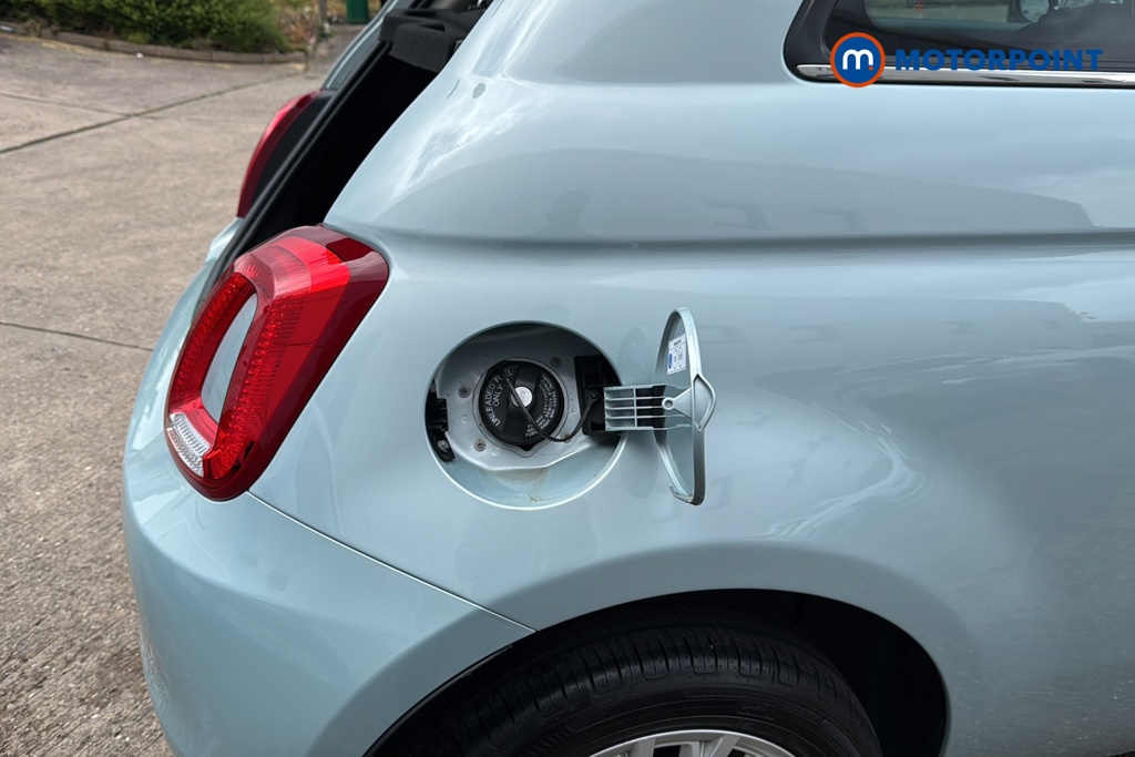 Fiat 500 1.0 Mild Hybrid 3Dr Manual Petrol Hatchback - Stock Number (1641359) - 41st supplementary image
