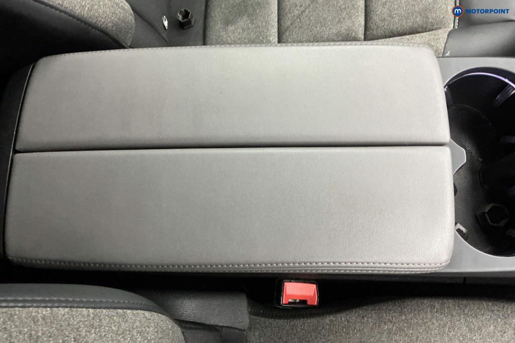 Citroen C5 Aircross Shine Manual Petrol SUV - Stock Number (1641421) - 13th supplementary image