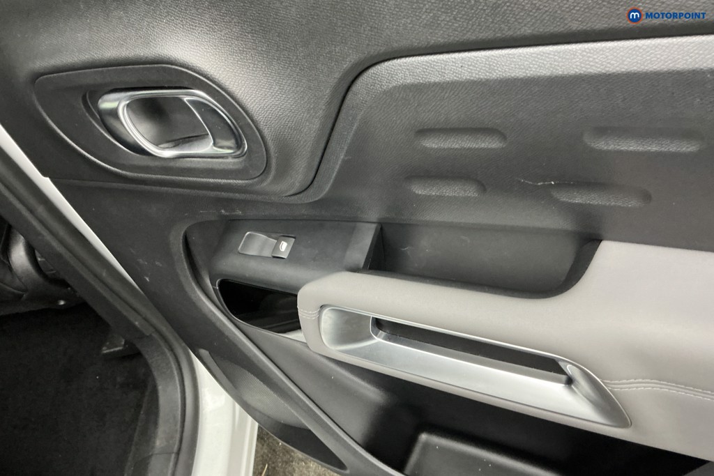 Citroen C5 Aircross Shine Manual Petrol SUV - Stock Number (1641421) - 25th supplementary image