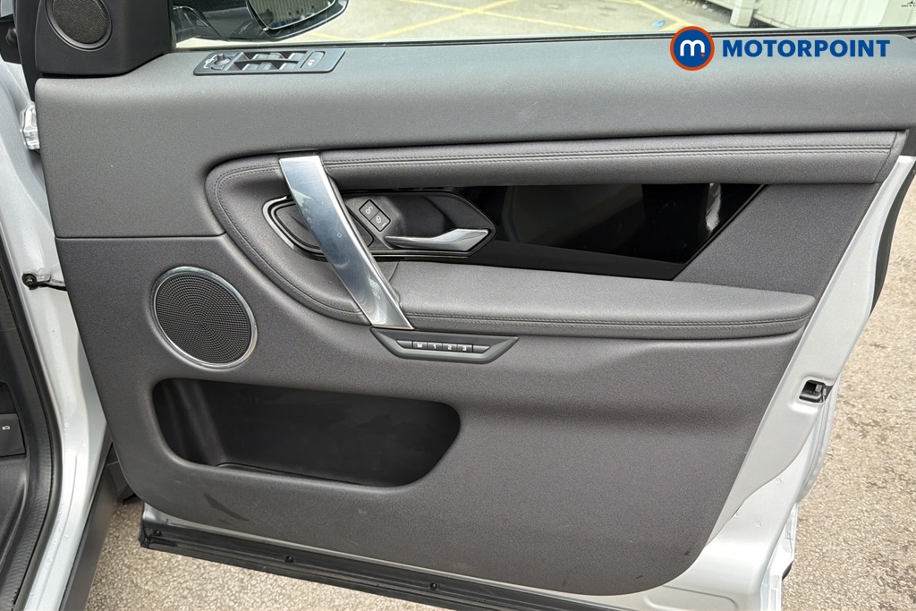 Land Rover Discovery Sport SE Automatic Diesel SUV - Stock Number (1641787) - 18th supplementary image