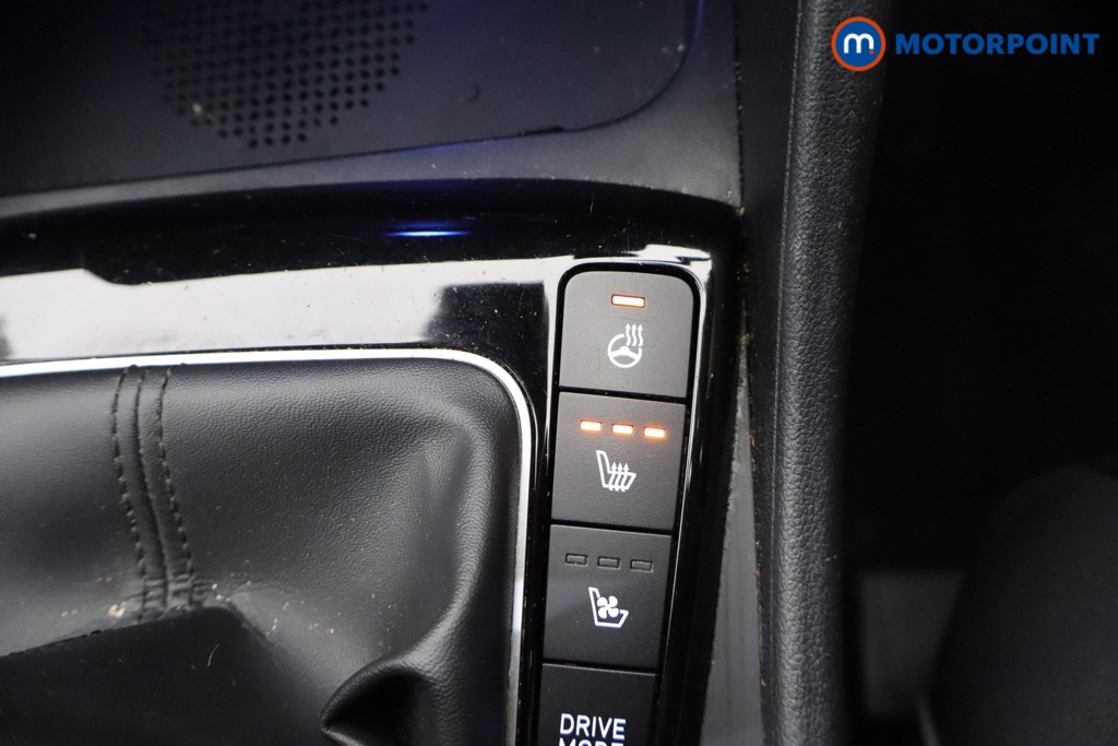 Hyundai Tucson Ultimate Manual Petrol SUV - Stock Number (1642083) - 11th supplementary image
