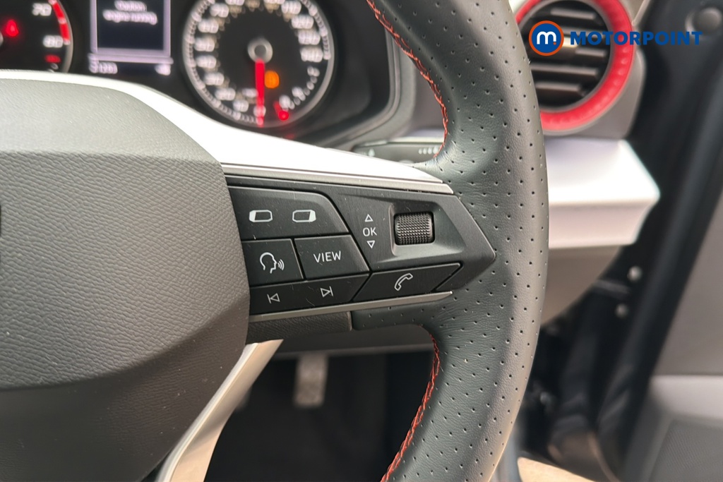 Seat Arona Fr Edition Manual Petrol SUV - Stock Number (1642178) - 3rd supplementary image