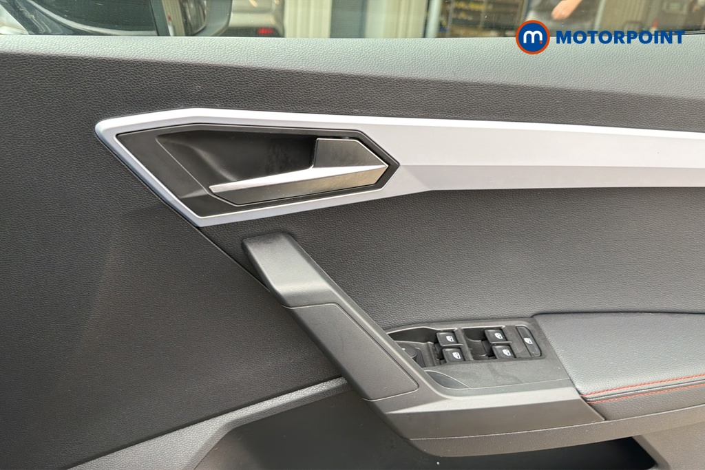 Seat Arona Fr Edition Manual Petrol SUV - Stock Number (1642178) - 19th supplementary image