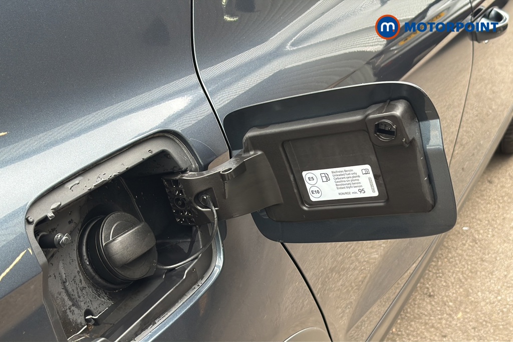 Seat Arona Fr Edition Manual Petrol SUV - Stock Number (1642178) - 41st supplementary image