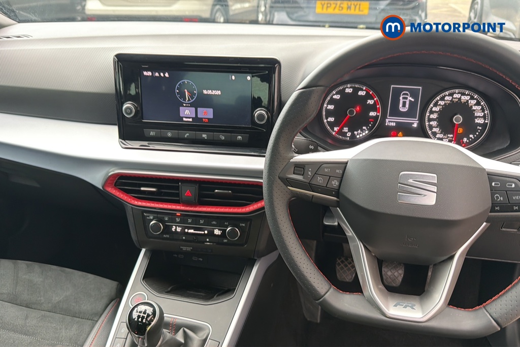 Seat Arona Fr Edition Manual Petrol SUV - Stock Number (1642178) - 1st supplementary image