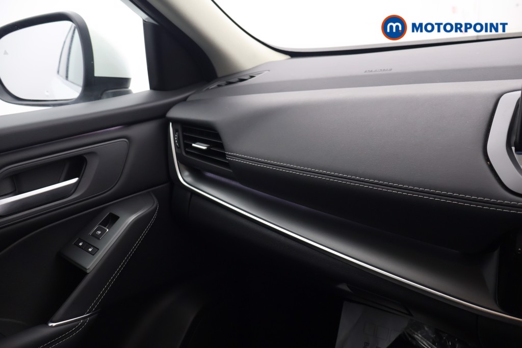 Nissan Qashqai N-Connecta Manual Petrol SUV - Stock Number (1642187) - 7th supplementary image