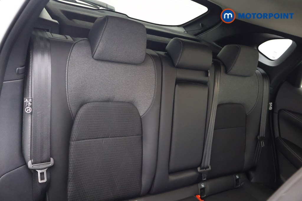 Nissan Qashqai N-Connecta Manual Petrol SUV - Stock Number (1642187) - 10th supplementary image