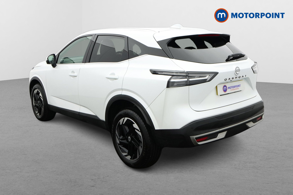 Nissan Qashqai N-Connecta Manual Petrol SUV - Stock Number (1642187) - Passenger side rear corner