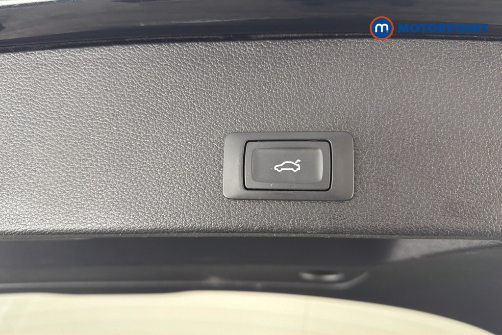 Audi Q2 S Line Manual Petrol SUV - Stock Number (1642286) - 35th supplementary image