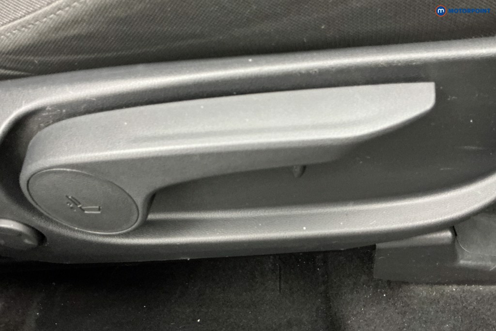 Hyundai Tucson Se Connect Manual Petrol SUV - Stock Number (1642592) - 22nd supplementary image