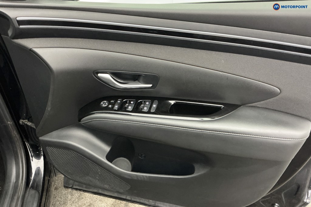 Hyundai Tucson Se Connect Manual Petrol SUV - Stock Number (1642592) - 23rd supplementary image