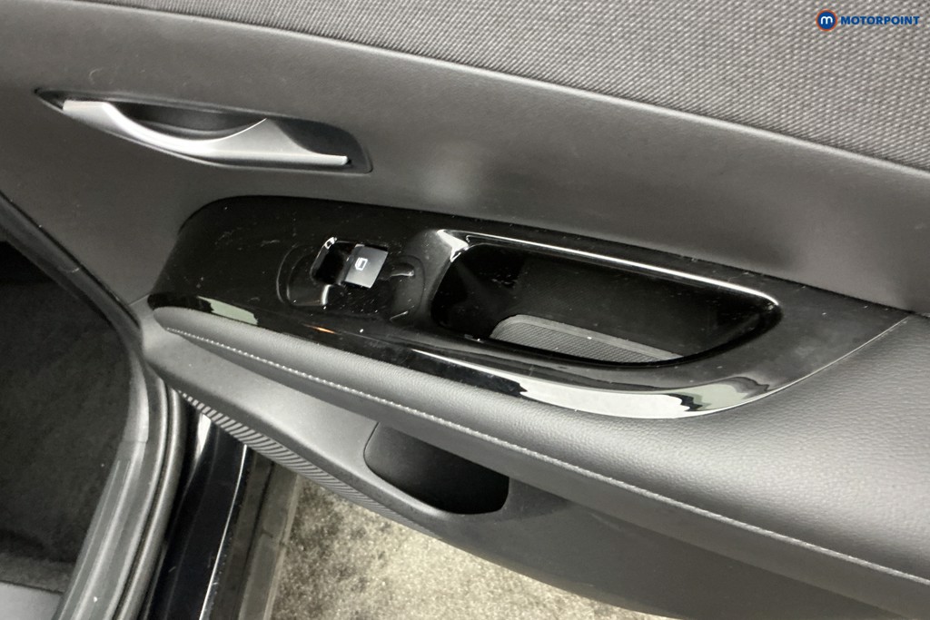 Hyundai Tucson Se Connect Manual Petrol SUV - Stock Number (1642592) - 26th supplementary image